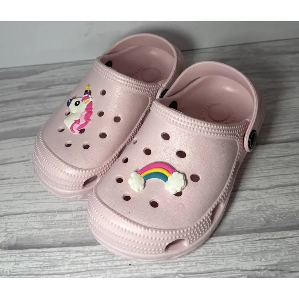 Vilocy Girls Charms Detailed Clogs in pink Size 26 (9-9.5c)